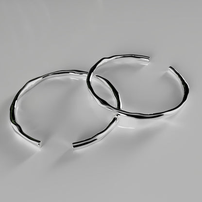 Bracelet en argent 925 ajustable à la silhouette irrégulière