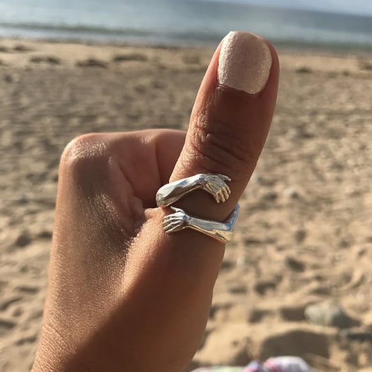 Bague étreinte ajustable en argent