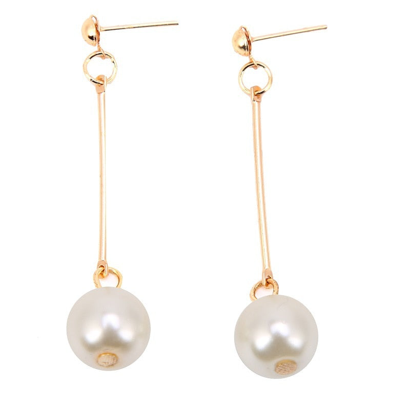 Boucles d’Oreilles de Luxe Pendantes Ornées de Perles Uniques Placées à la Main