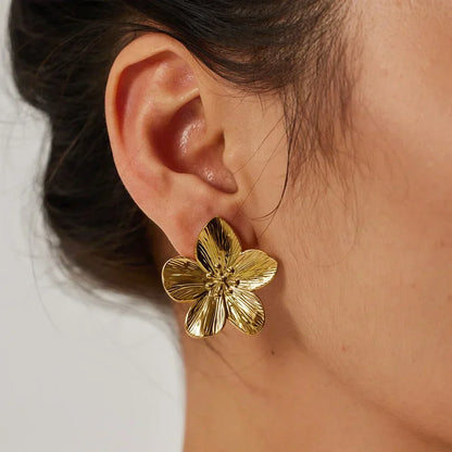CHLOÉ™ | Boucles d’Oreilles Fleur Dorées