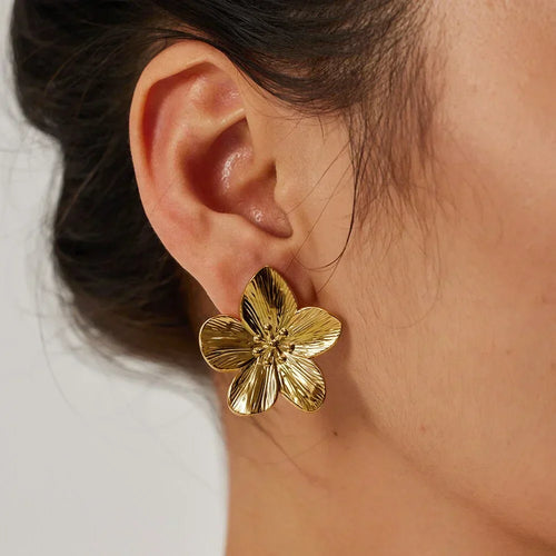 CHLOÉ™ | Boucles d’Oreilles Fleur Dorées