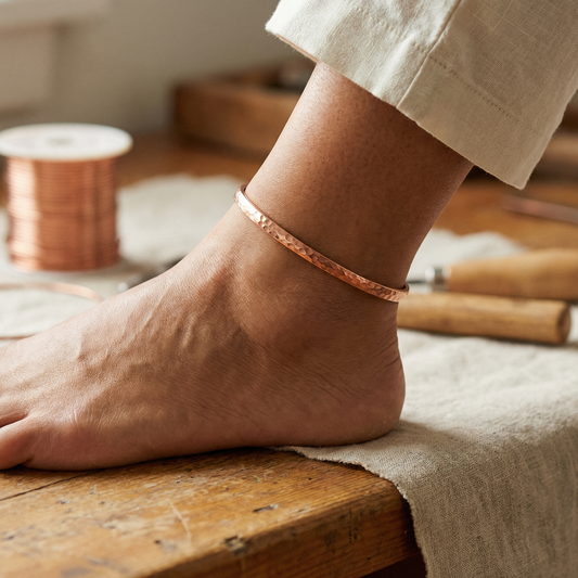 Bracelet de cheville en cuivre sablé Marguax
