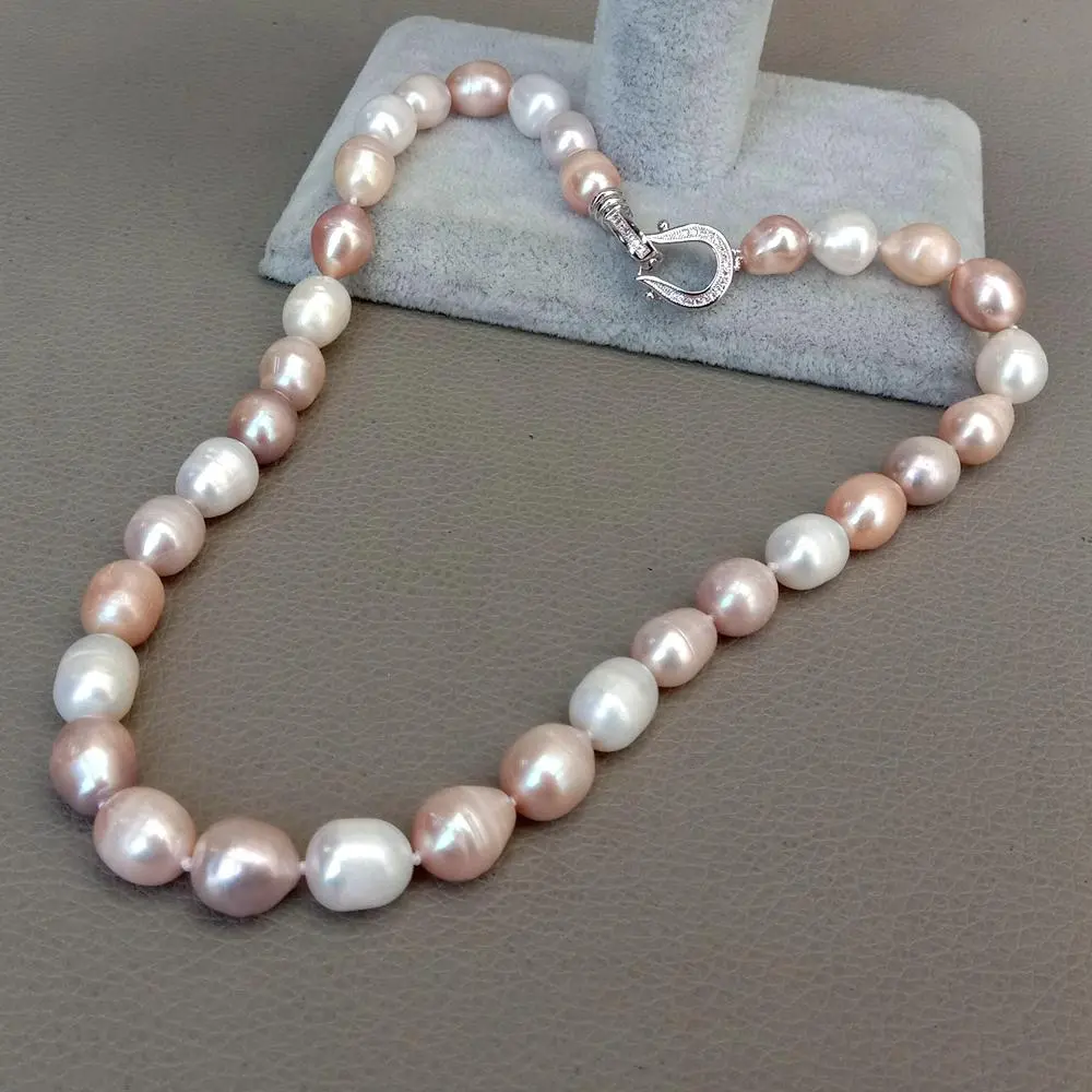 Collier en Perles Multicolores