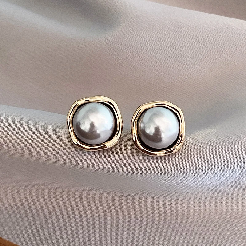 Boucles d'Oreilles Vintage Élégantes en Perles