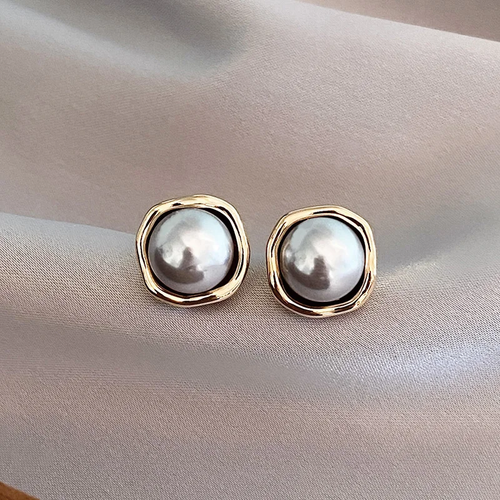 Boucles d'Oreilles Vintage Élégantes en Perles