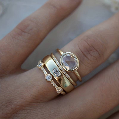 Set de Bagues Dorées Serties de Zircons