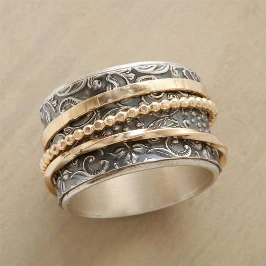 Bague ancienne en or et argent