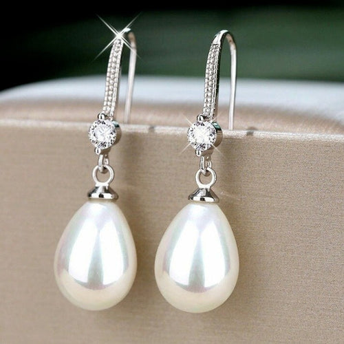 Boucles d'oreilles en perles naturelles faites à la main (forme de goutte)